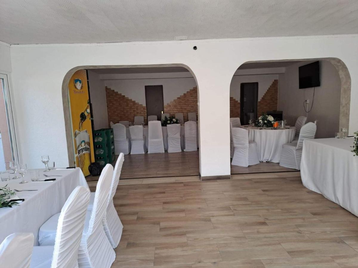 Ieşelniţa Casa De Vacanta Emd מראה חיצוני תמונה